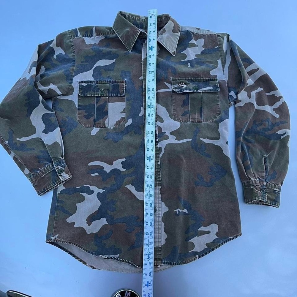 Vintage embroidered camouflage duck hunting button up shirt - Picture 6 of 7